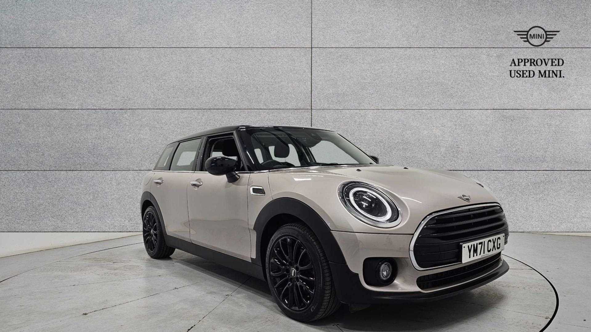 Main listing image - MINI Clubman