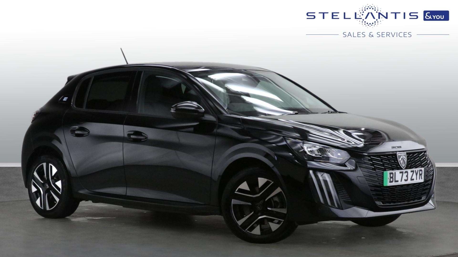 Main listing image - Peugeot e-208