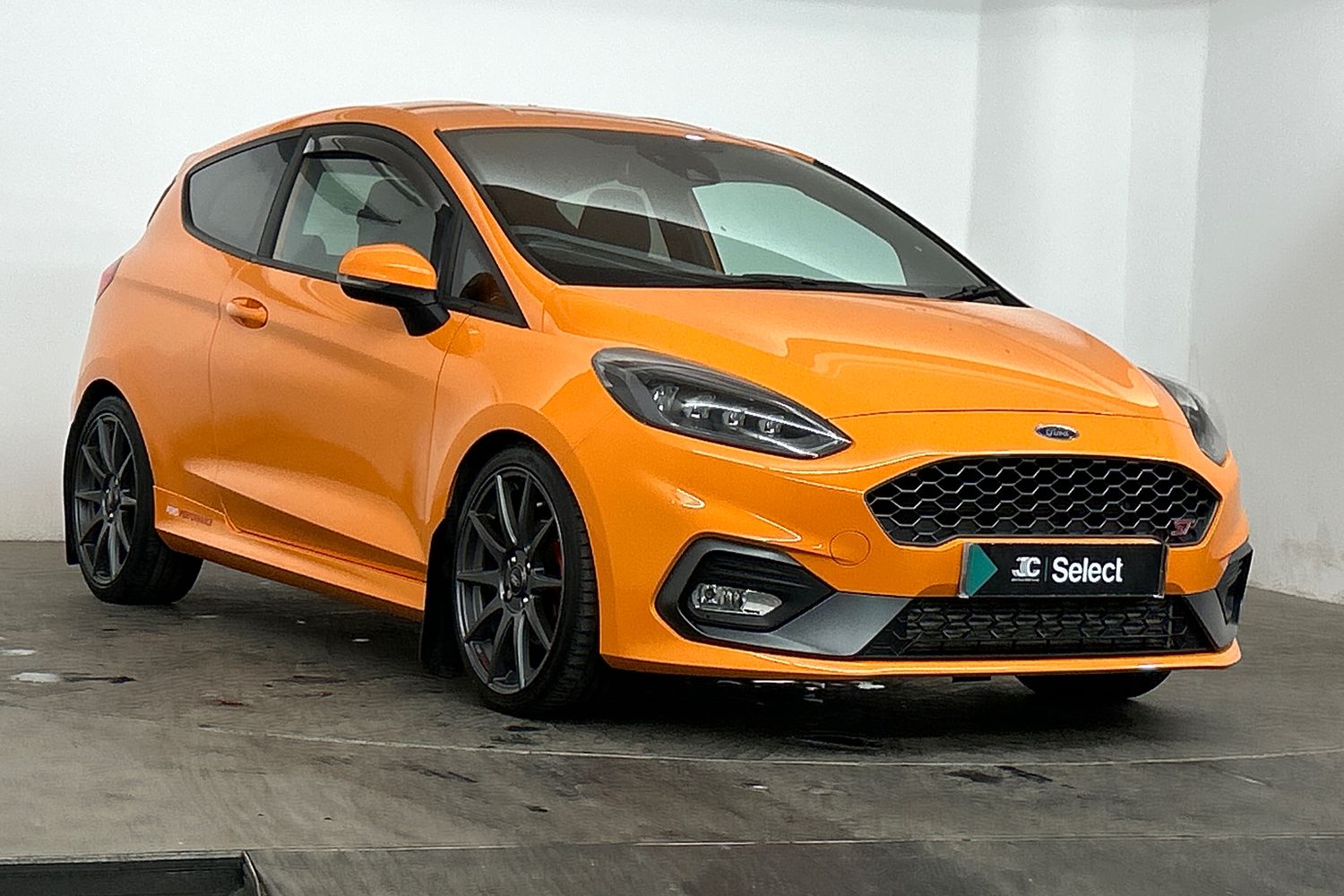Main listing image - Ford Fiesta ST