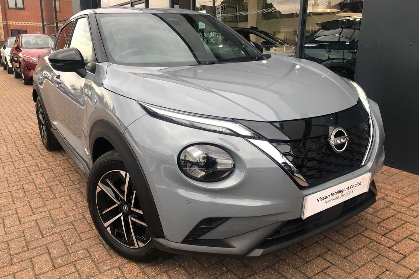 Main listing image - Nissan Juke