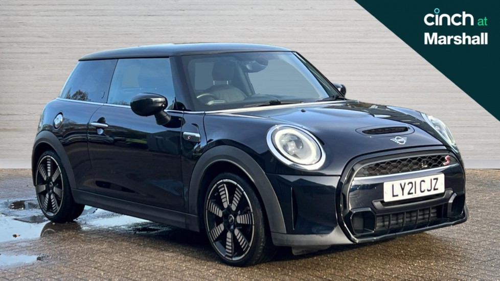 Main listing image - MINI Hatchback