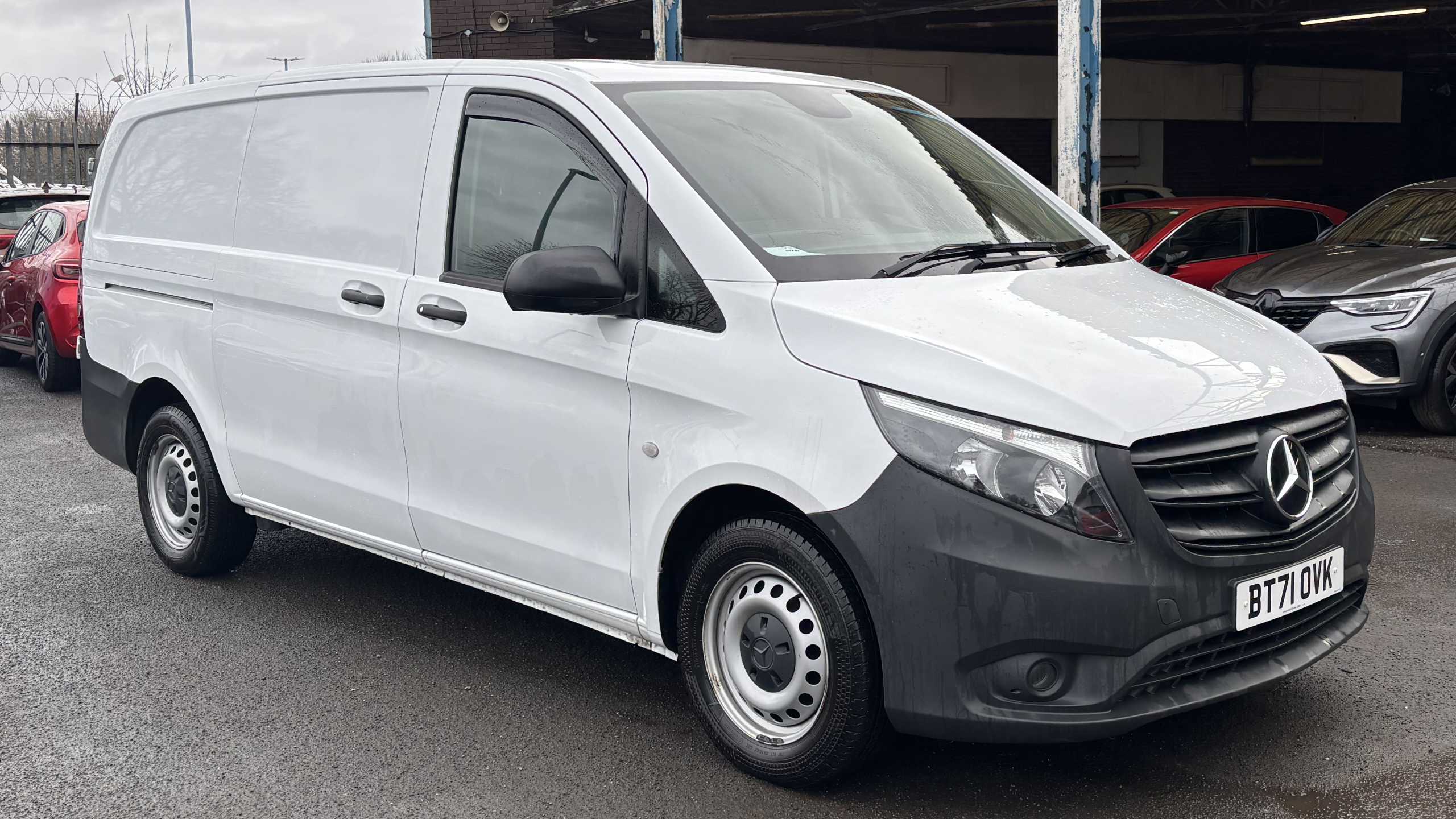 Main listing image - Mercedes-Benz Vito