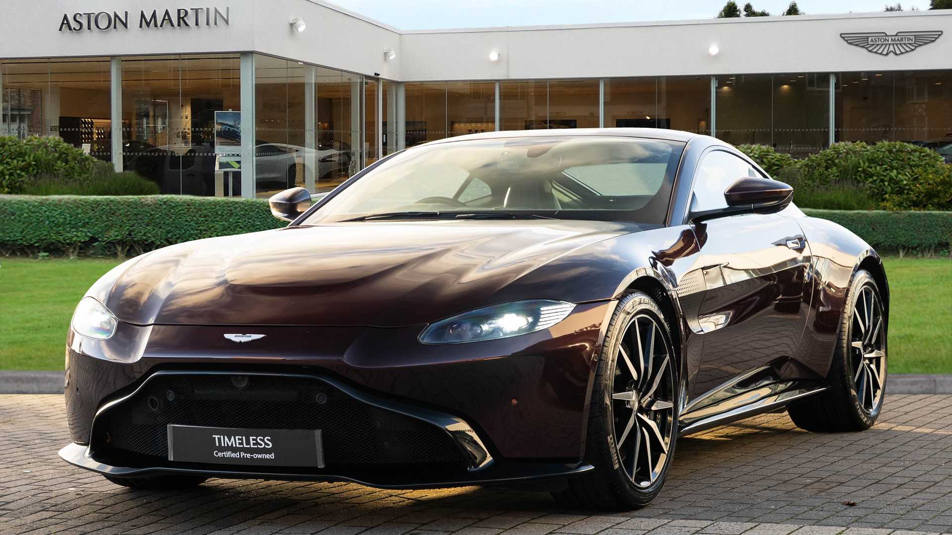 Main listing image - Aston Martin Vantage