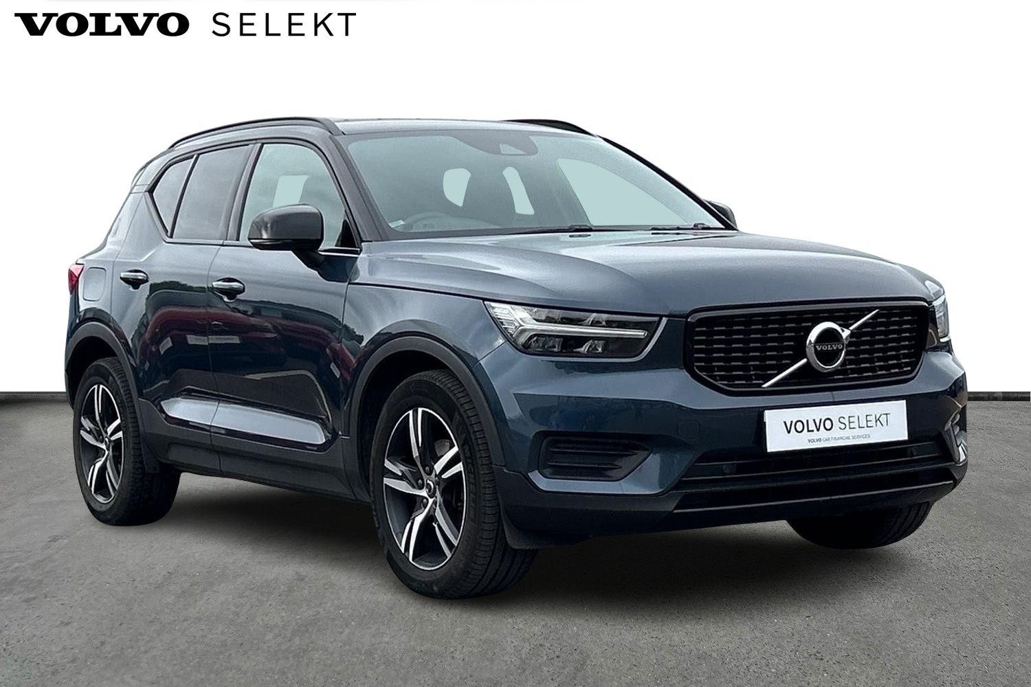 Main listing image - Volvo XC40