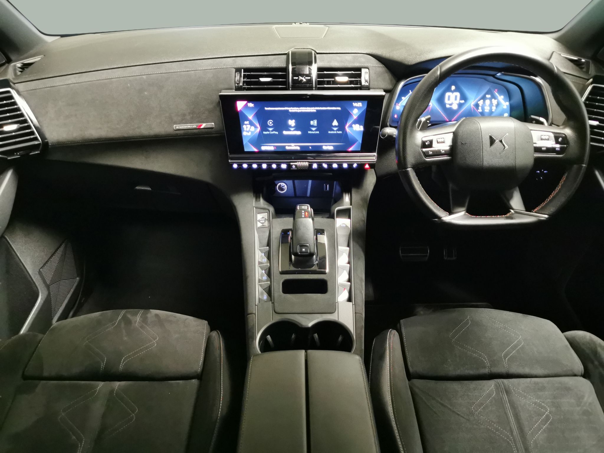 Main listing image - DS DS 7 Crossback