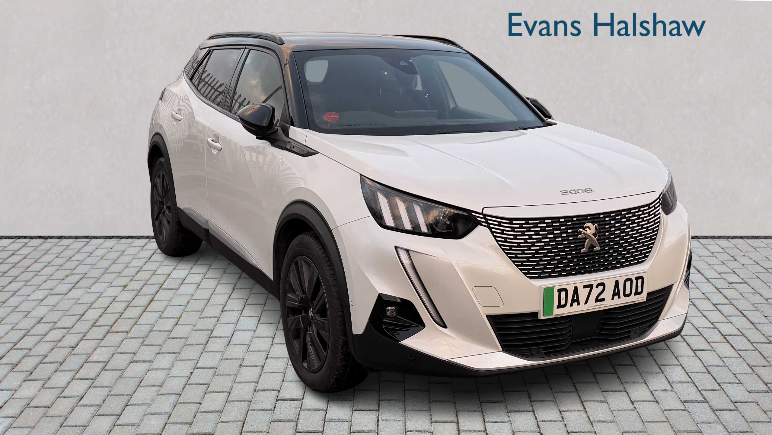 Main listing image - Peugeot e-2008