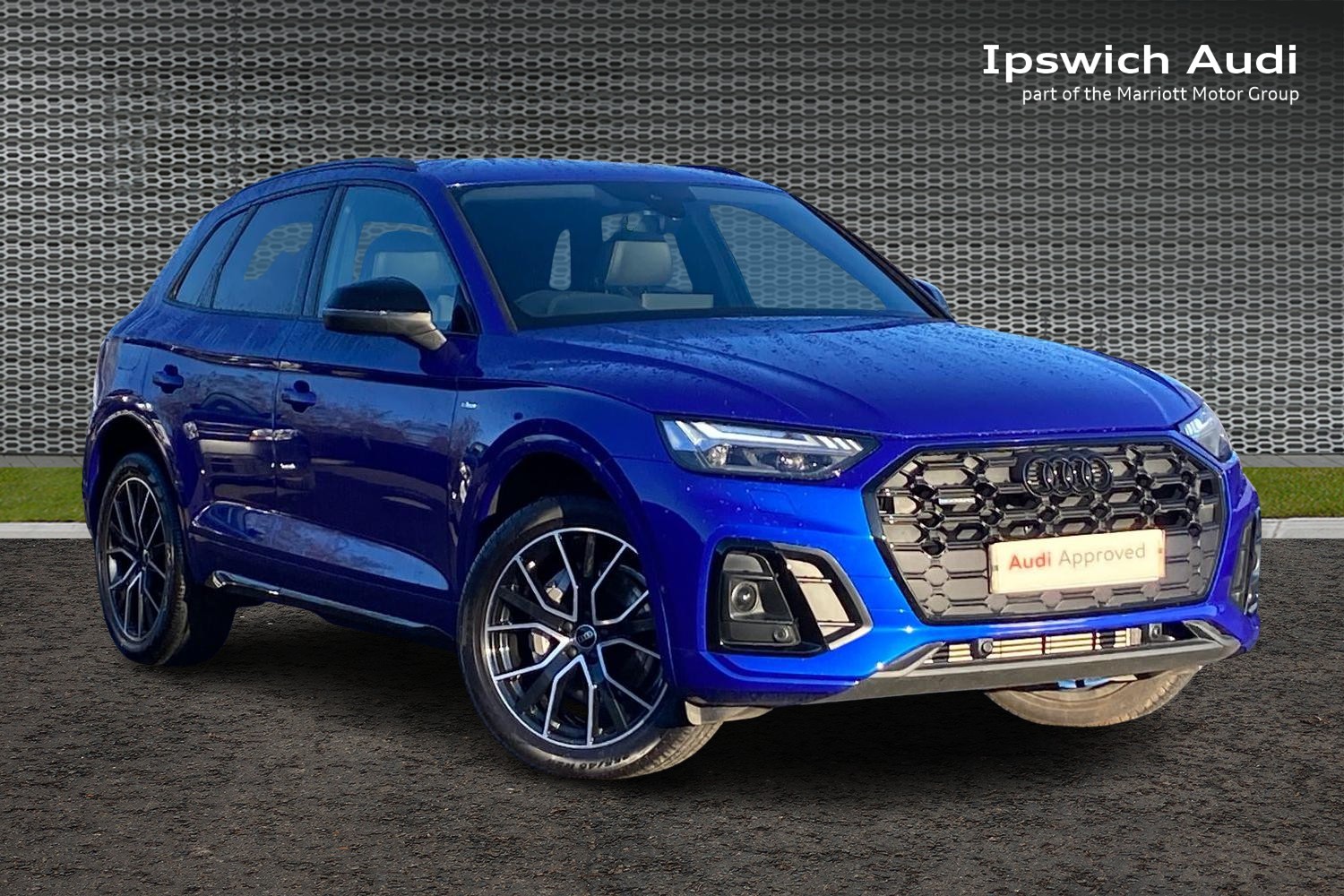 Main listing image - Audi Q5