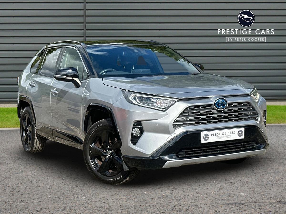 Main listing image - Toyota RAV4