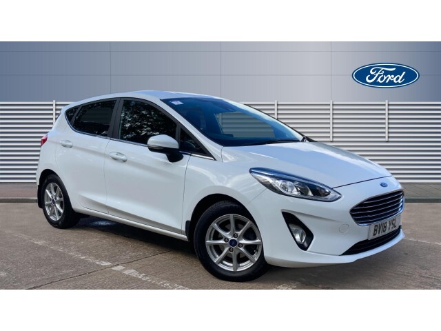 Main listing image - Ford Fiesta