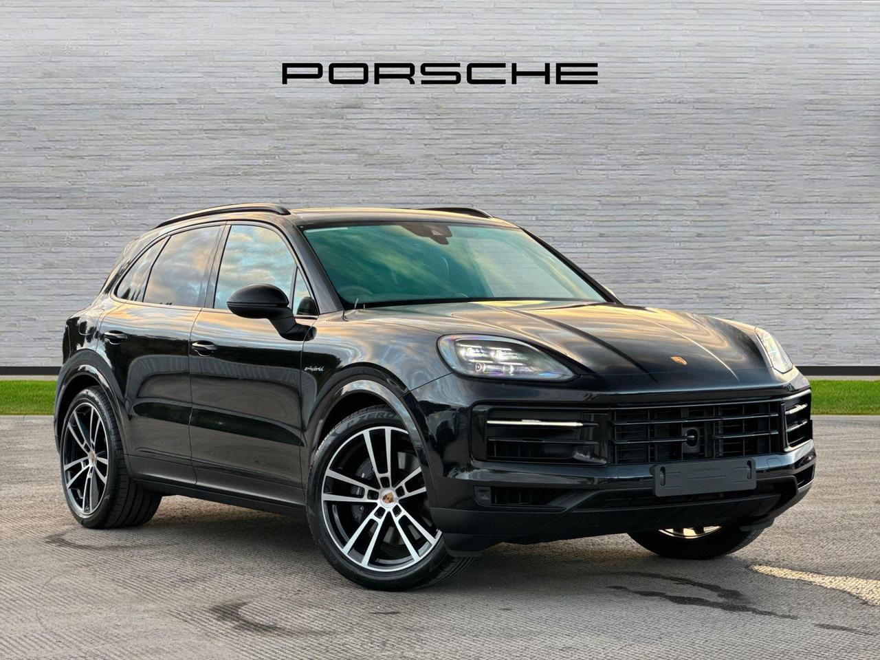 Main listing image - Porsche Cayenne