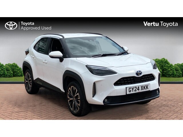 Main listing image - Toyota Yaris Cross