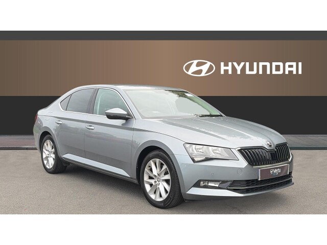 Main listing image - Skoda Superb