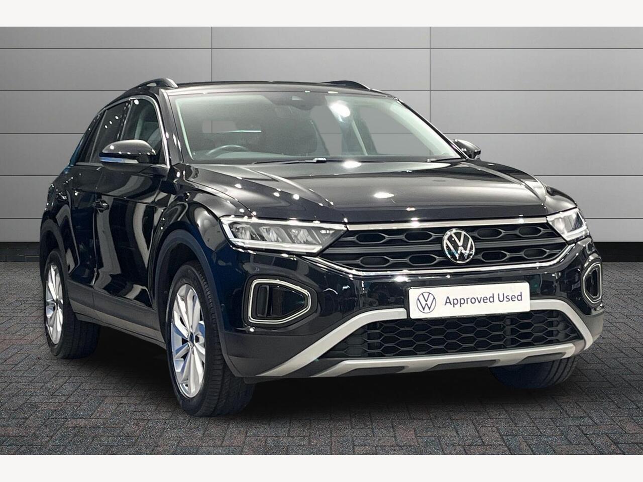 Main listing image - Volkswagen T-Roc