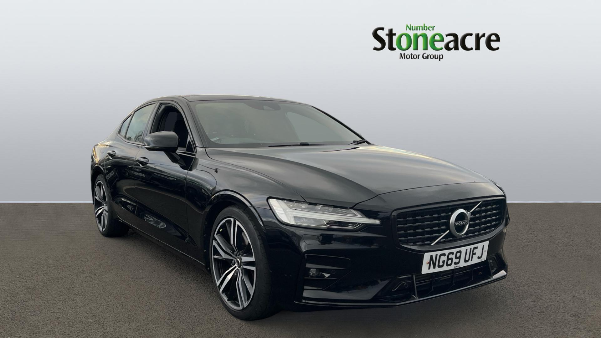 Main listing image - Volvo S60