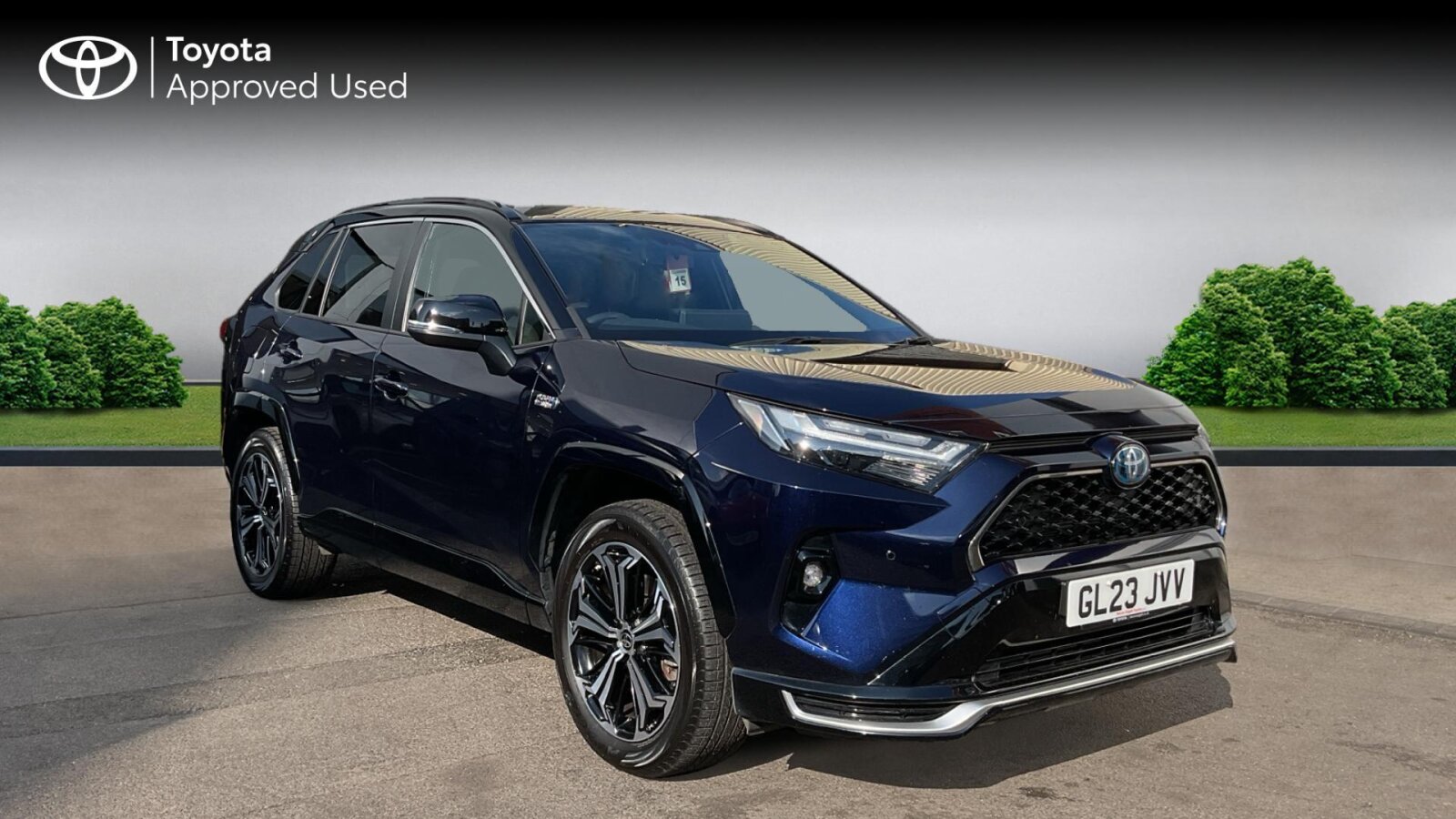 Main listing image - Toyota RAV4