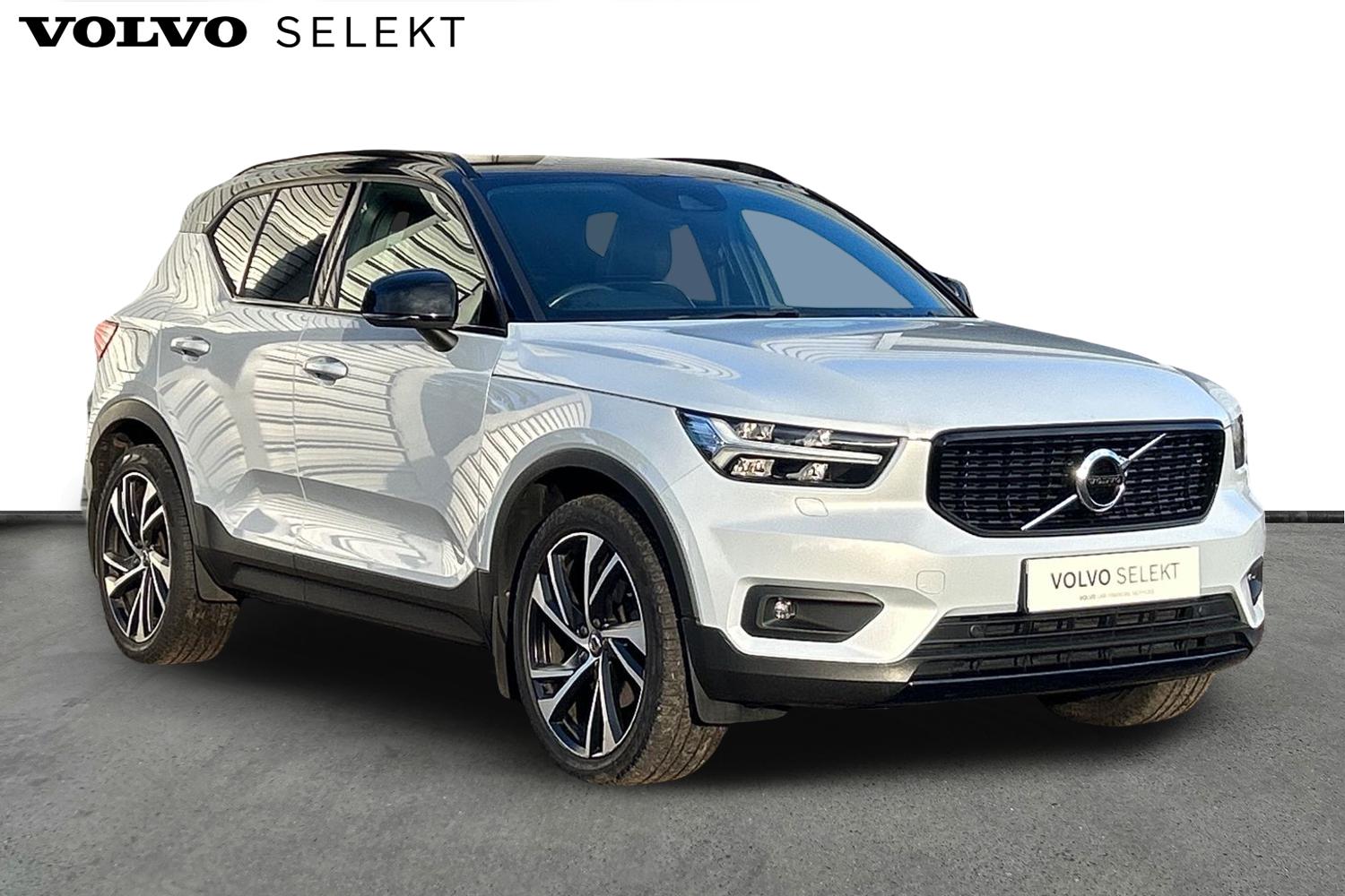 Main listing image - Volvo XC40
