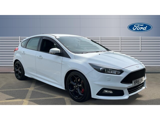 Main listing image - Ford Focus ST