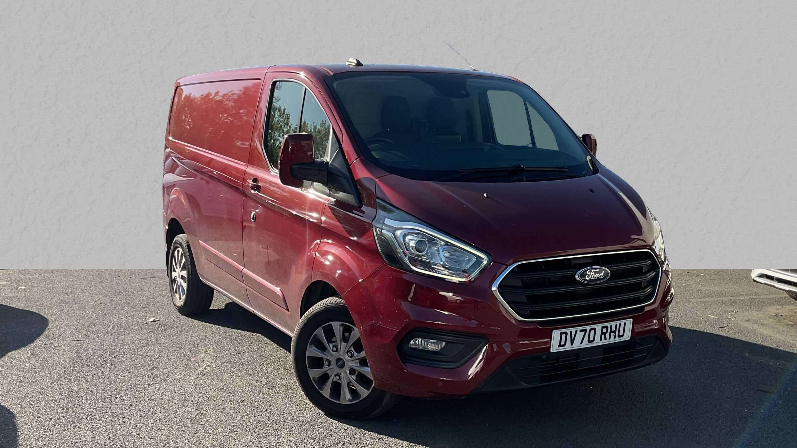 Main listing image - Ford Transit Custom