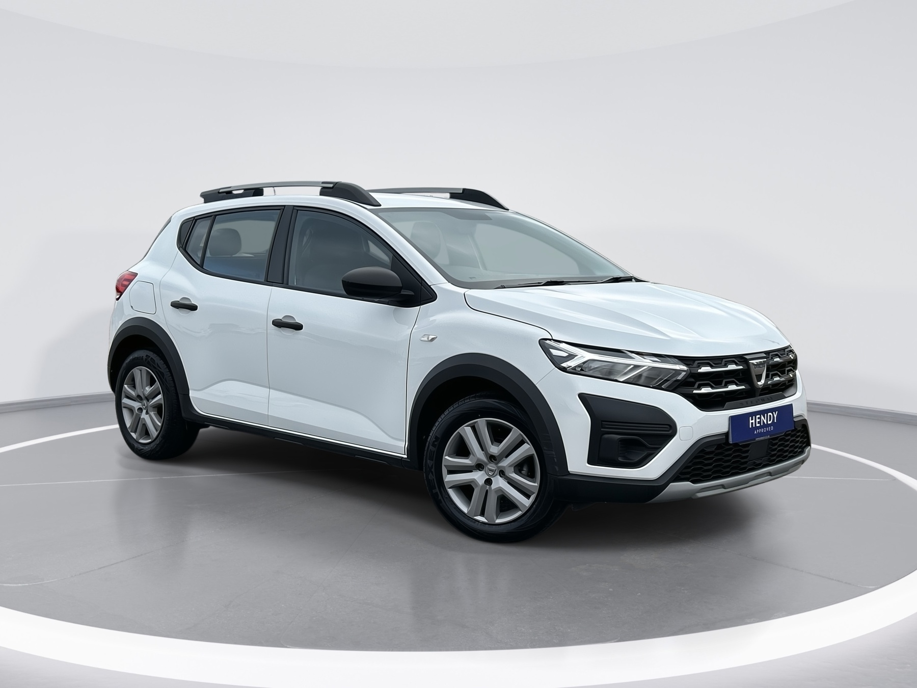 Main listing image - Dacia Sandero Stepway