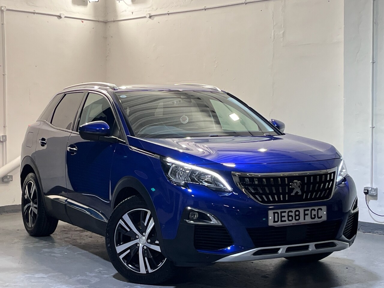 Main listing image - Peugeot 3008