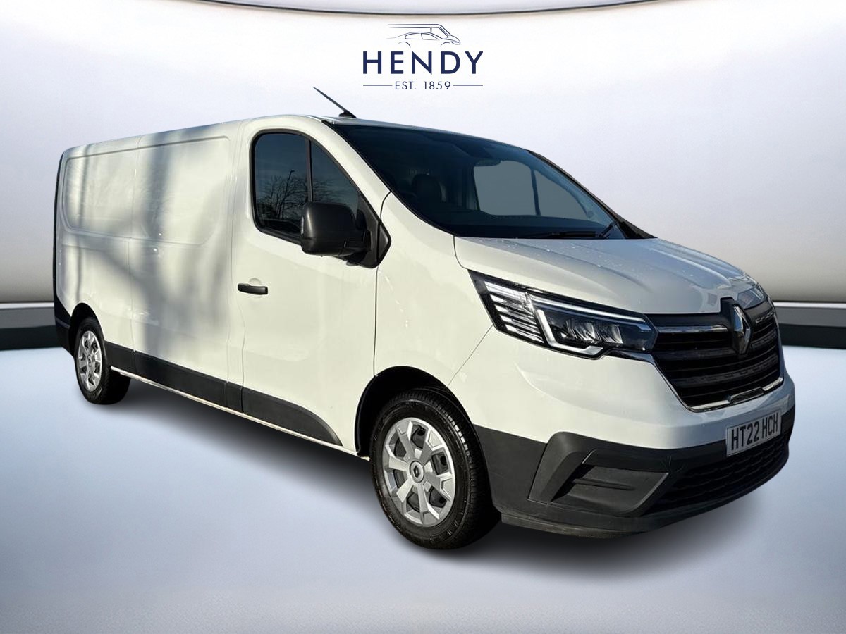 Main listing image - Renault Trafic