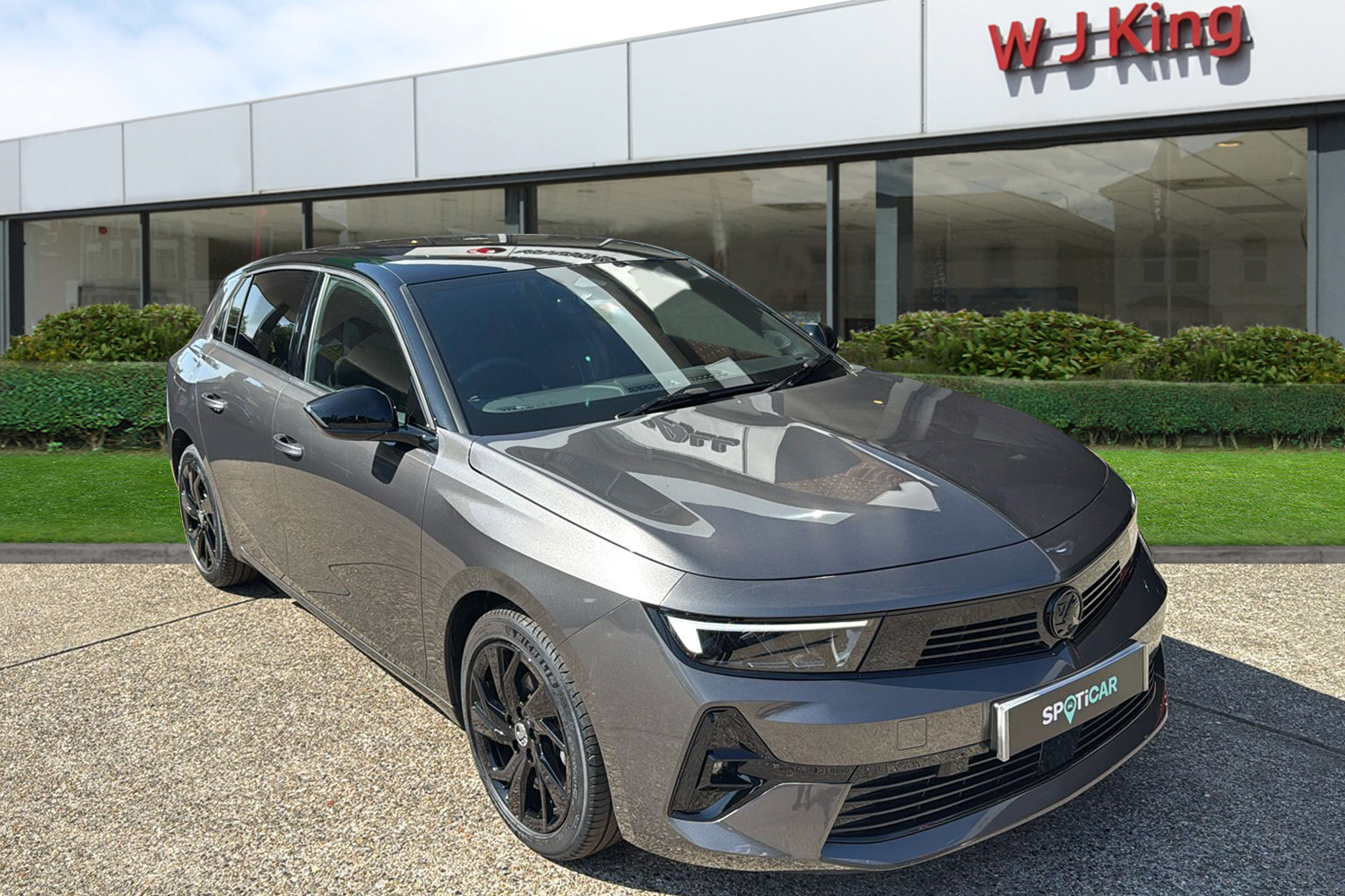 Main listing image - Vauxhall Astra