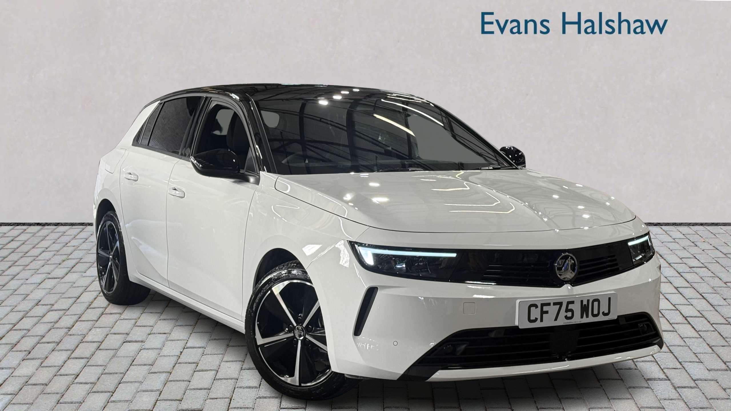 Main listing image - Vauxhall Astra