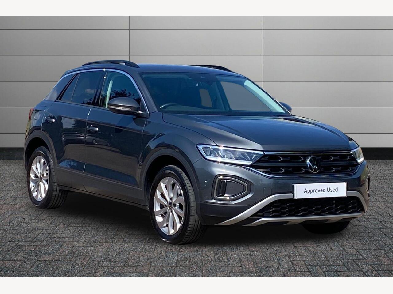 Main listing image - Volkswagen T-Roc