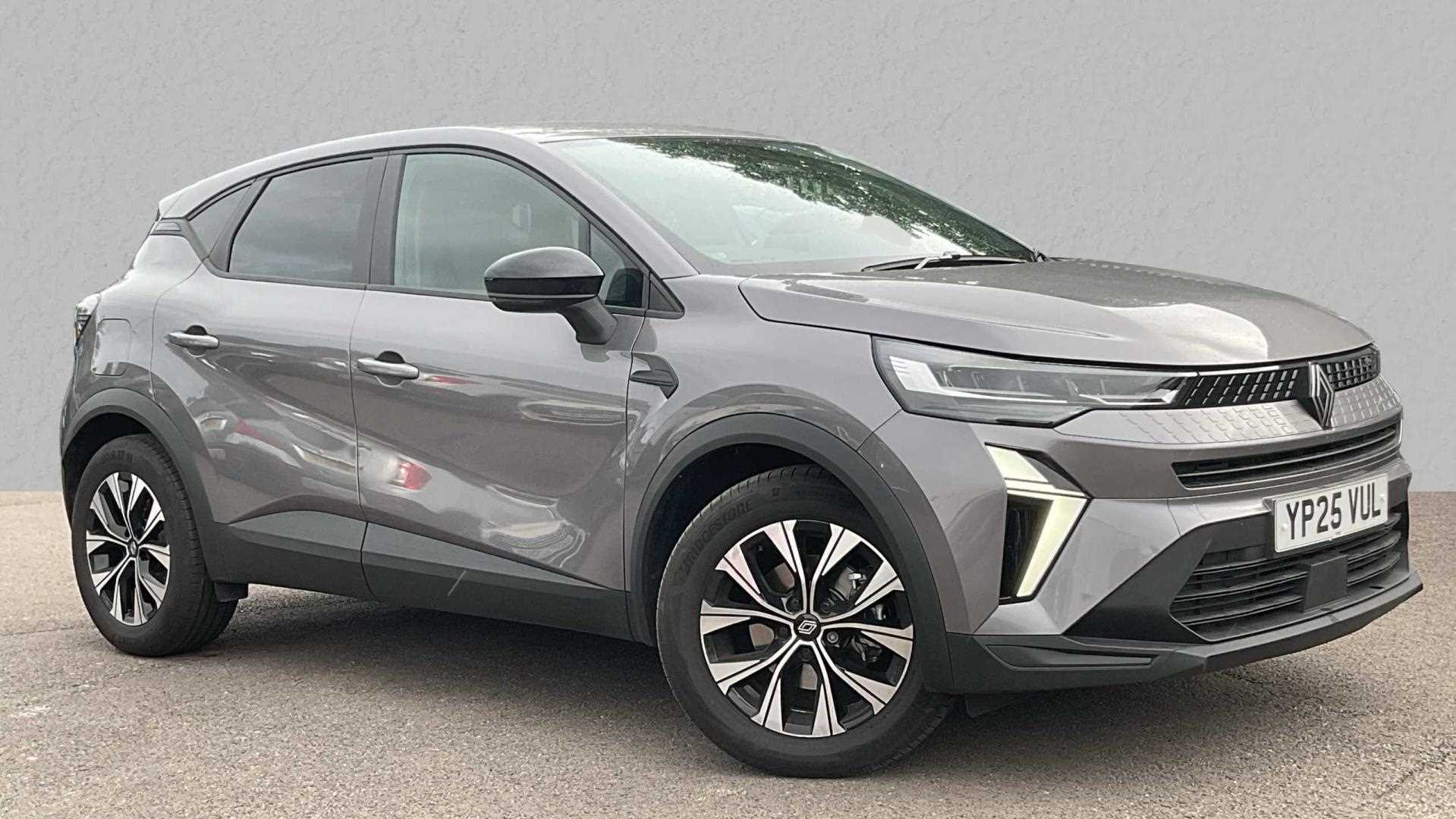Main listing image - Renault Captur