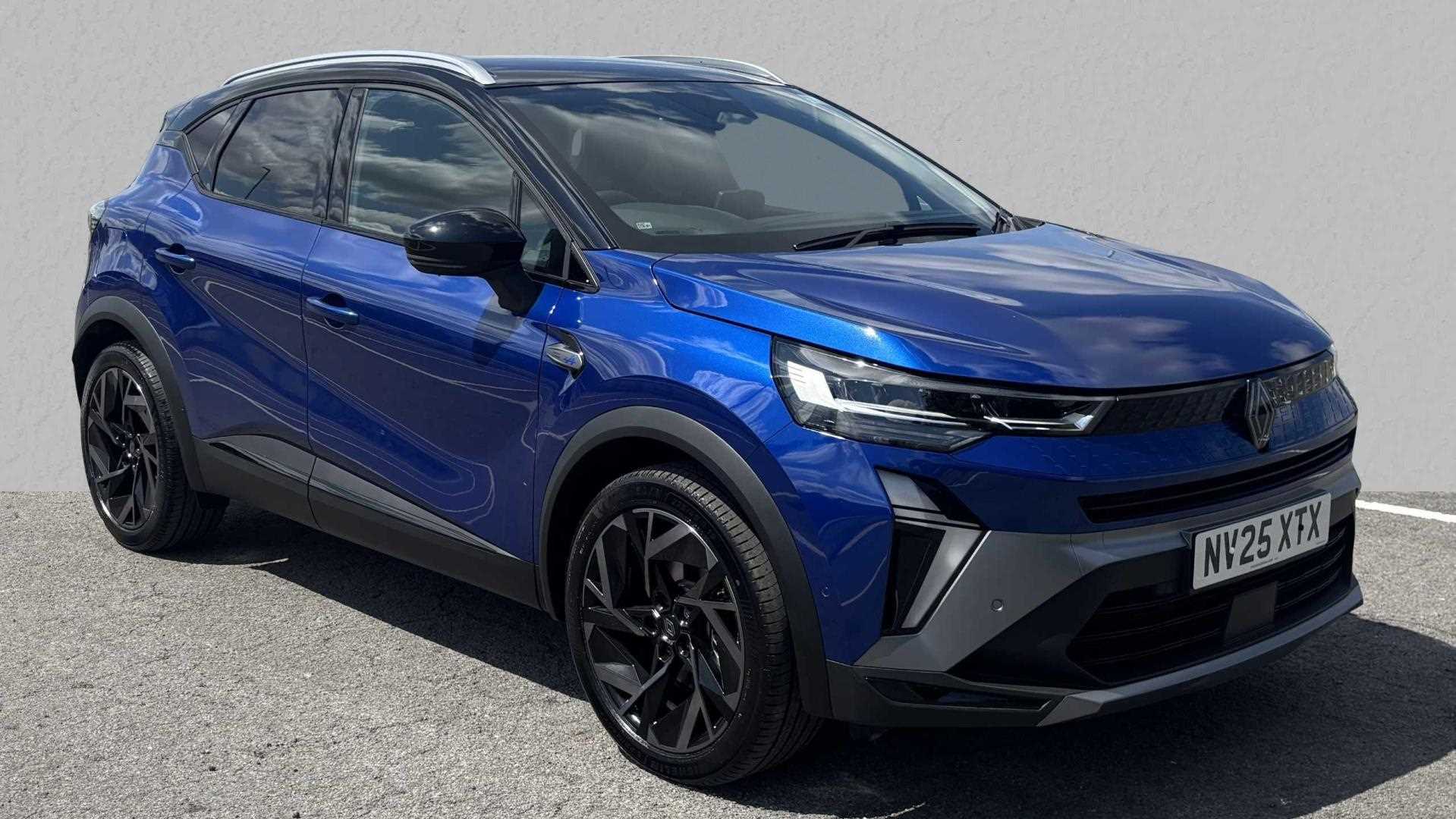 Main listing image - Renault Captur
