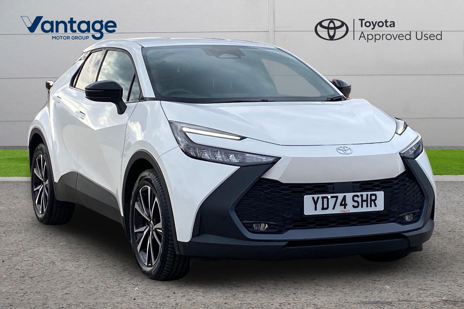 Main listing image - Toyota C-HR