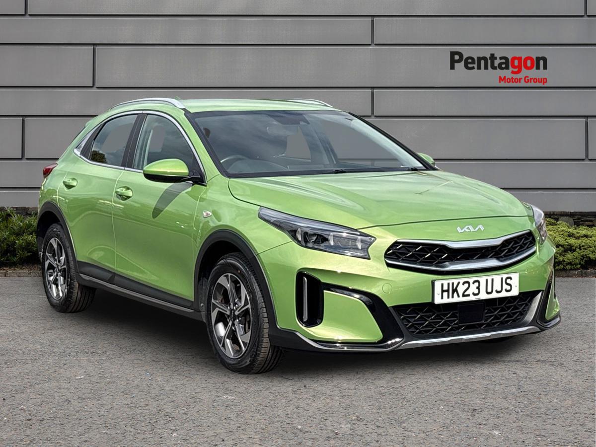 Main listing image - Kia XCeed