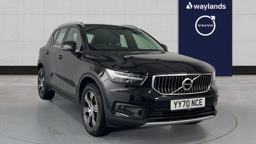 Main listing image - Volvo XC40