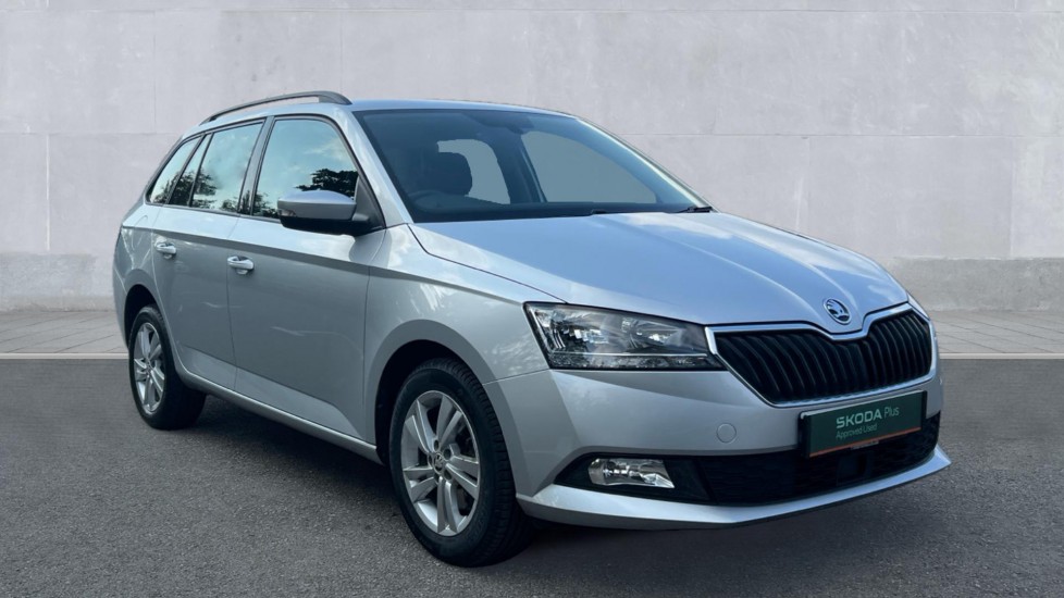 Main listing image - Skoda Fabia Estate