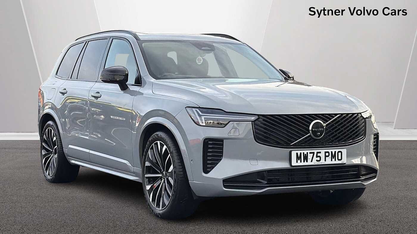 Main listing image - Volvo XC90