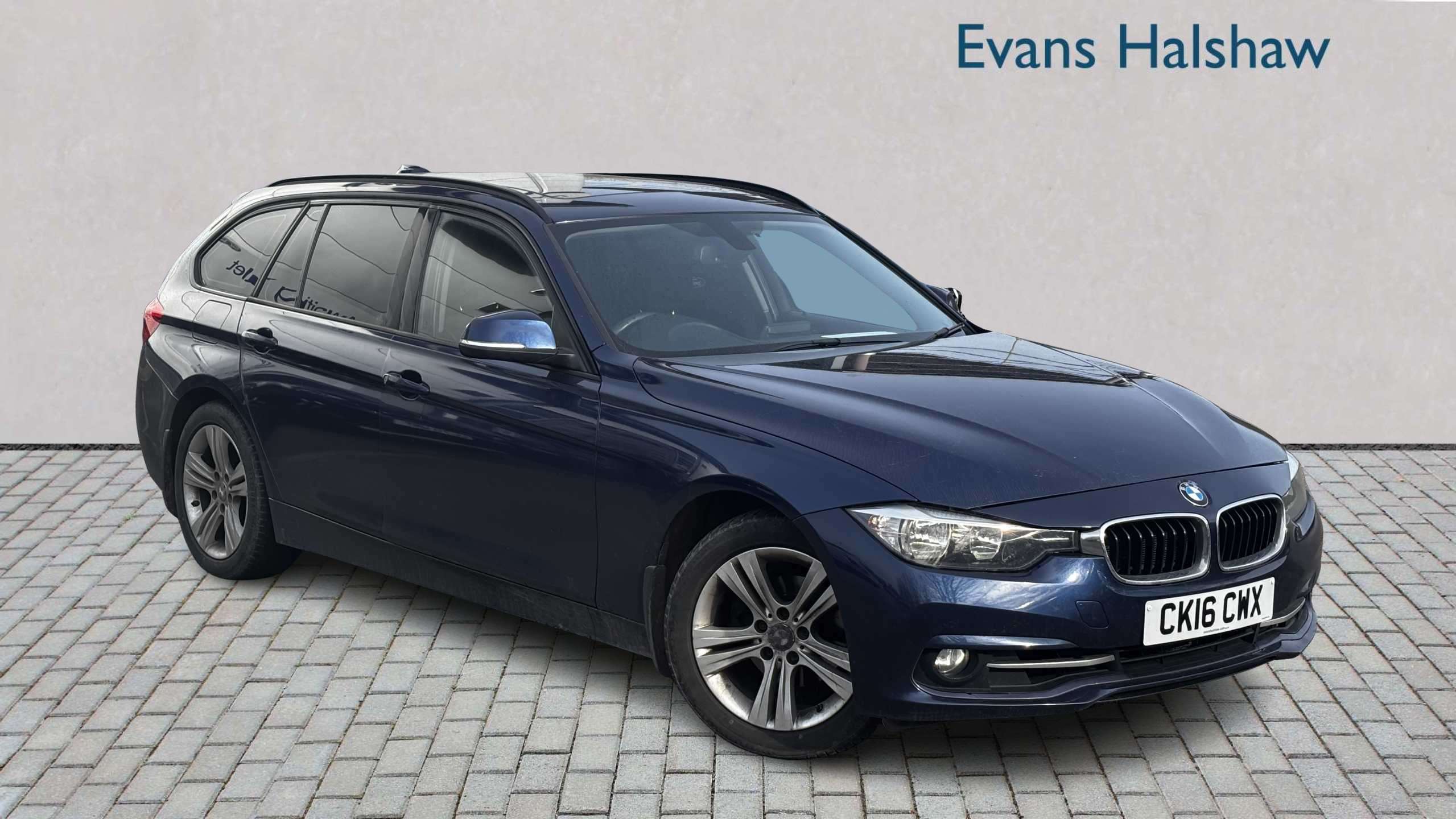 Main listing image - BMW 3 Series Touring