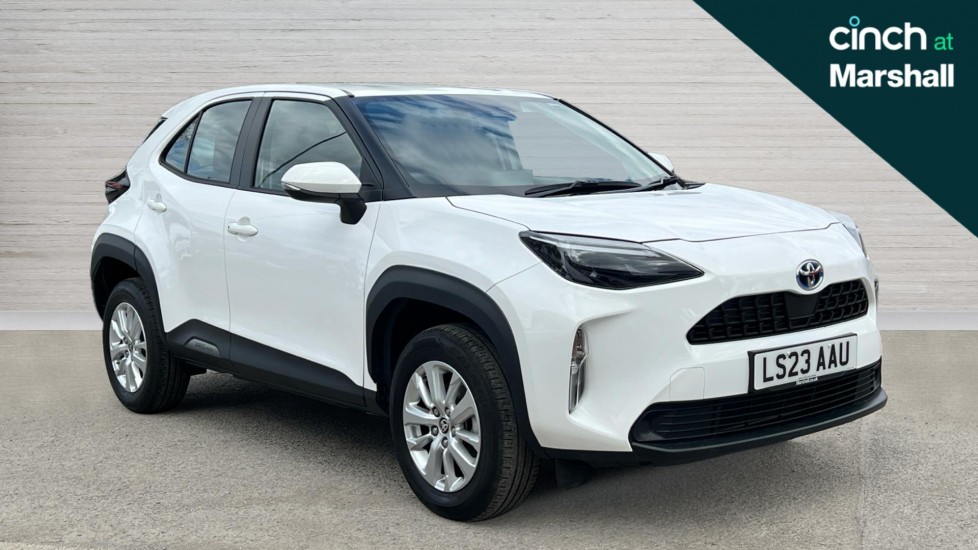 Main listing image - Toyota Yaris Cross