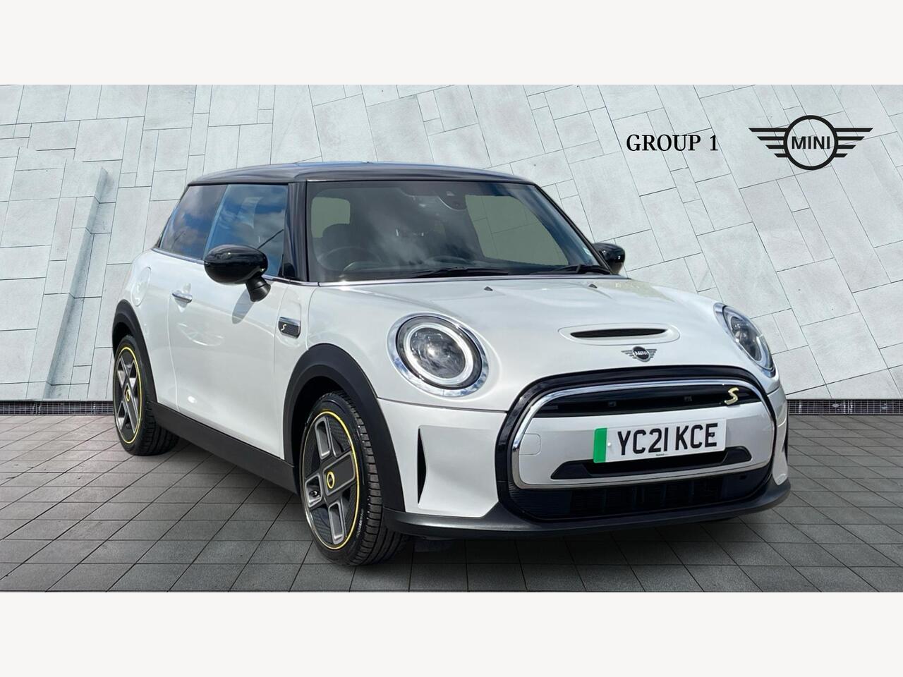 Main listing image - MINI Hatchback