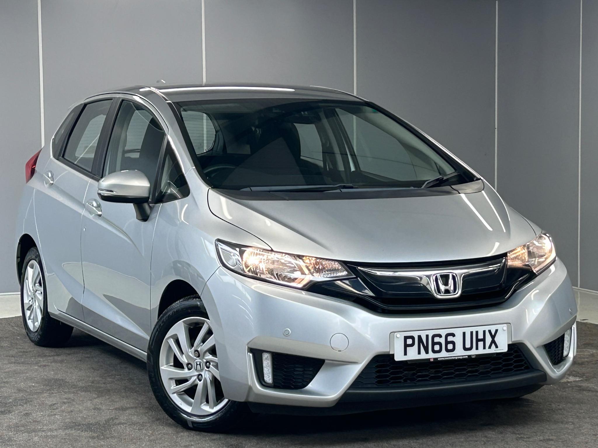 Main listing image - Honda Jazz