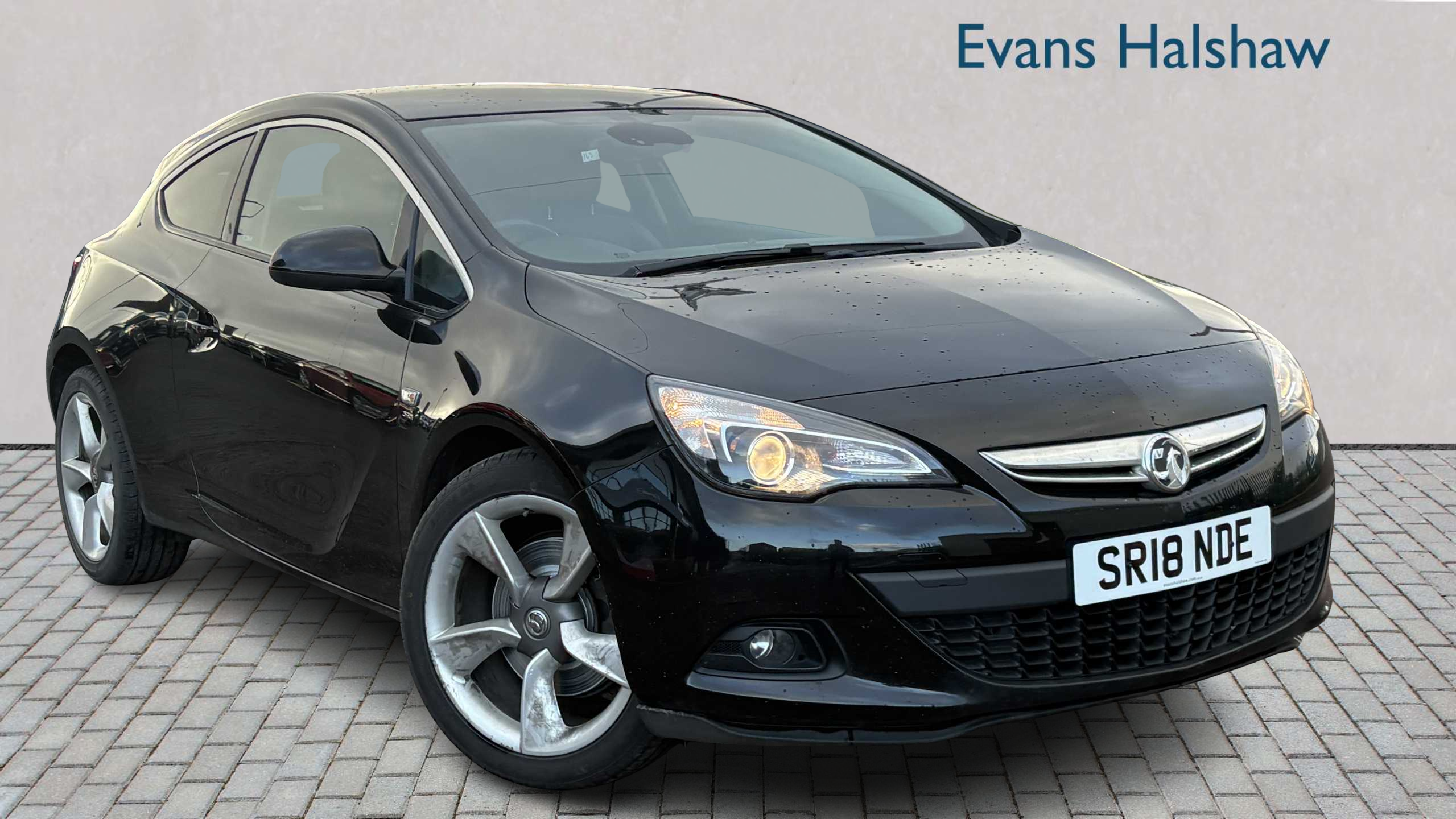 Main listing image - Vauxhall GTC