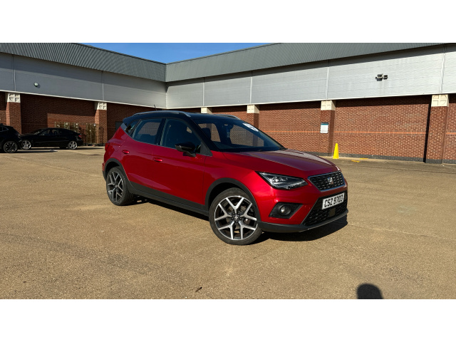 Main listing image - SEAT Arona