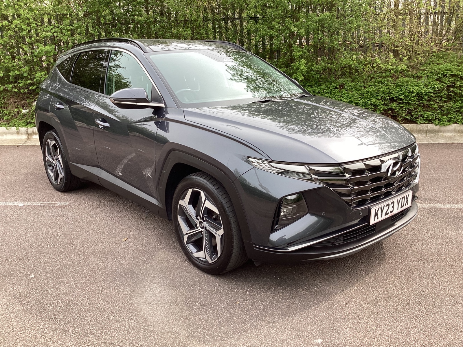 Main listing image - Hyundai Tucson