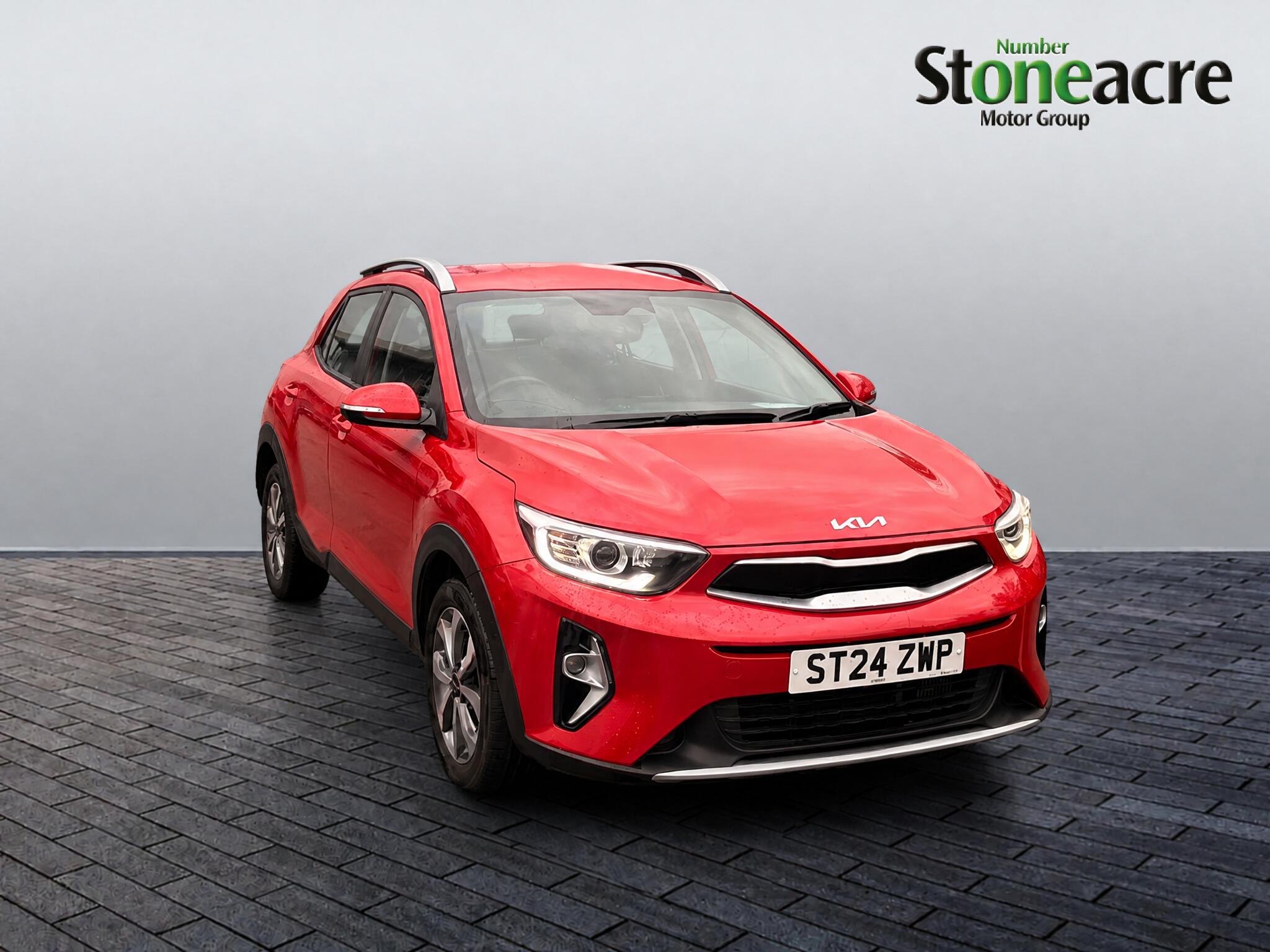 Main listing image - Kia Stonic