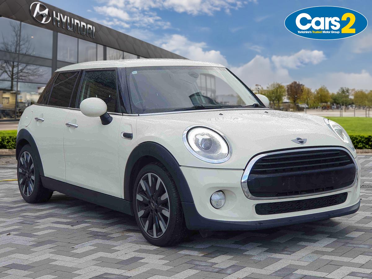 Main listing image - MINI Hatchback 5dr