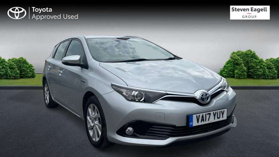 Main listing image - Toyota Auris