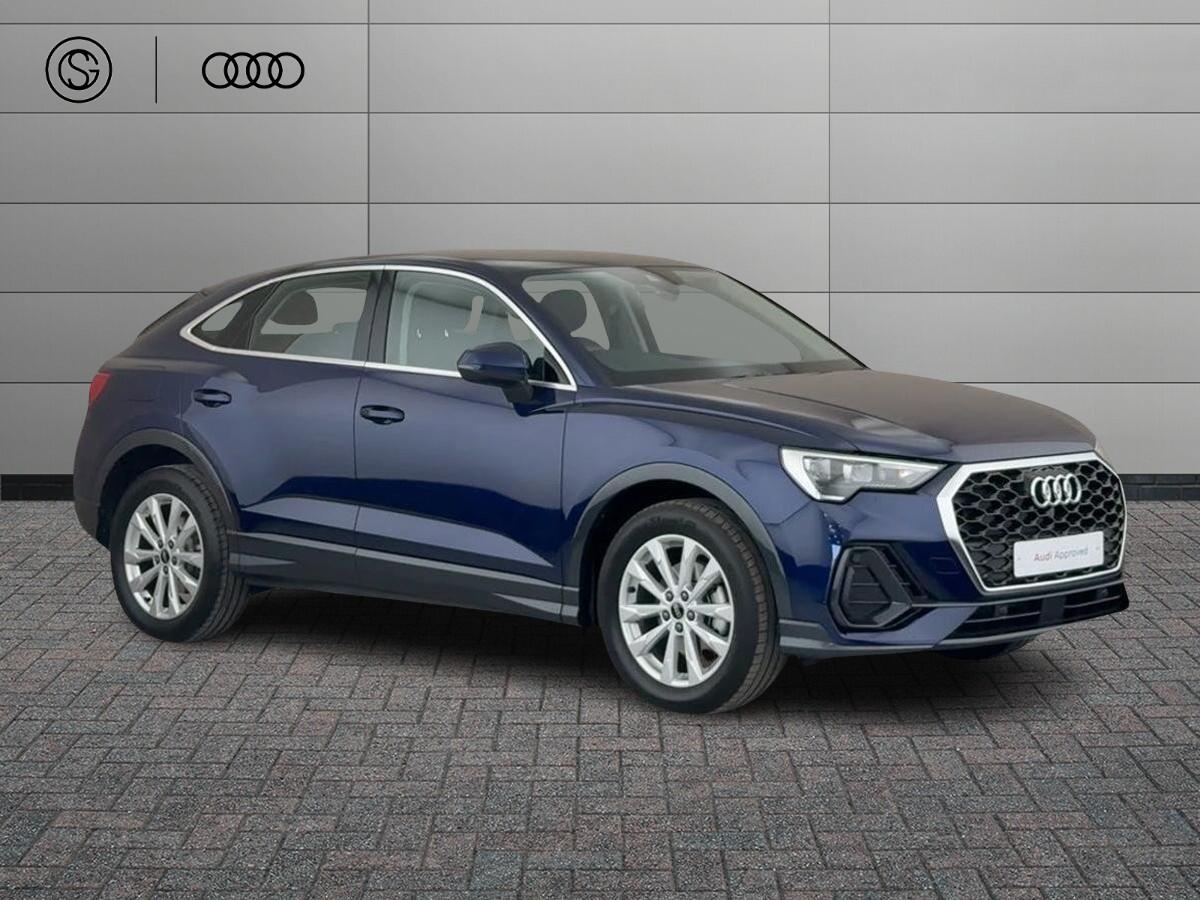 Main listing image - Audi Q3
