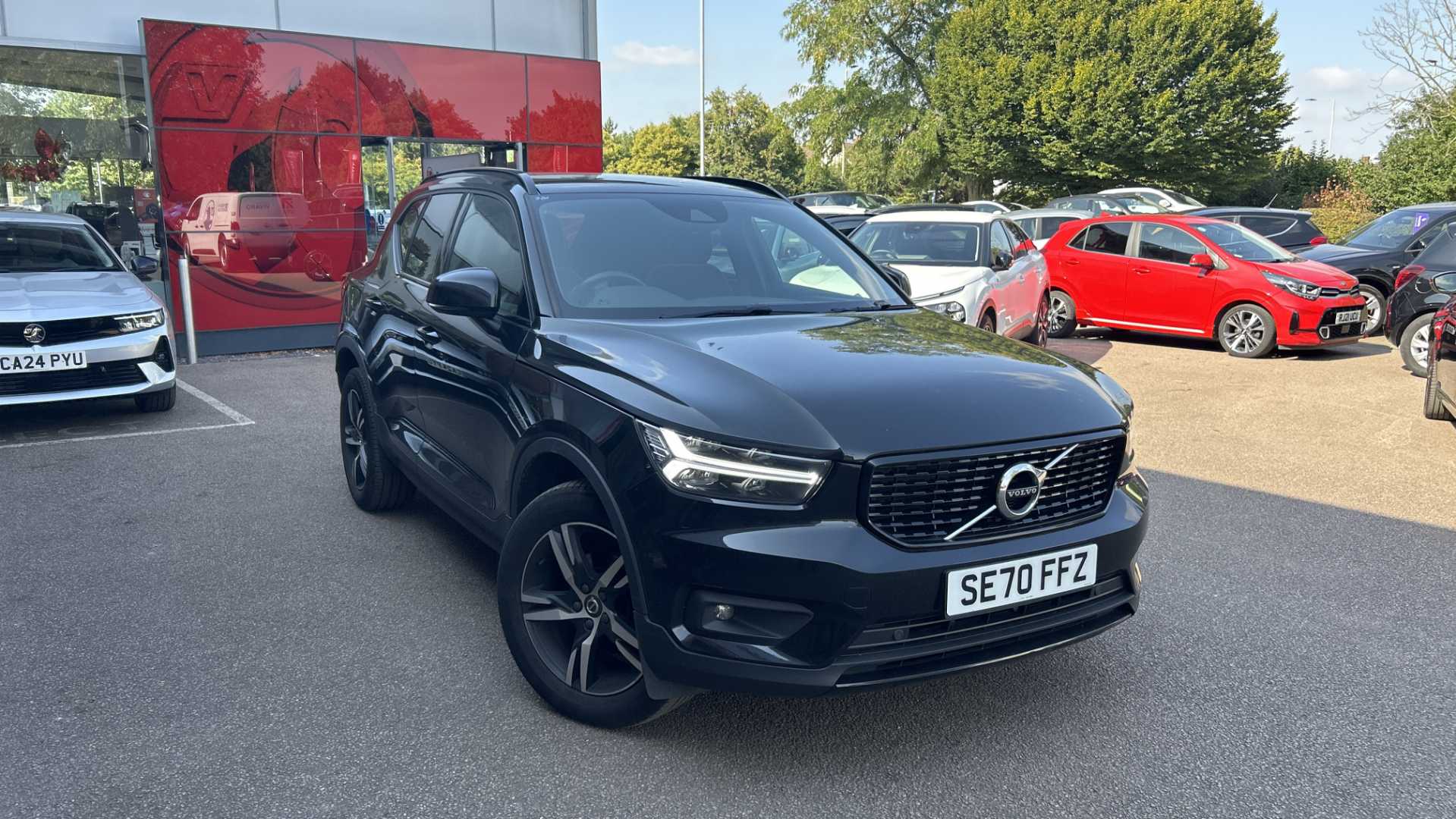 Main listing image - Volvo XC40