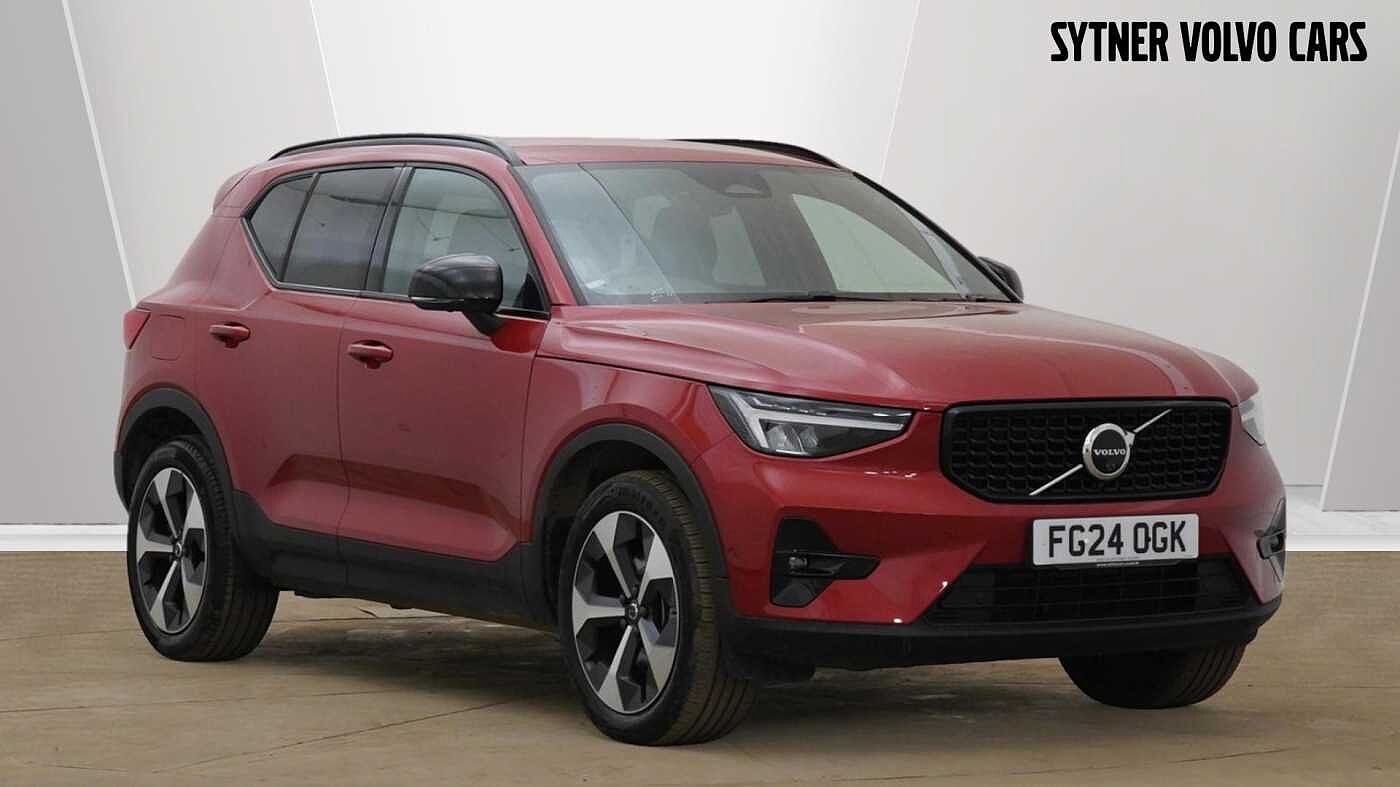 Main listing image - Volvo XC40