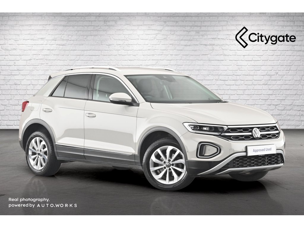Main listing image - Volkswagen T-Roc