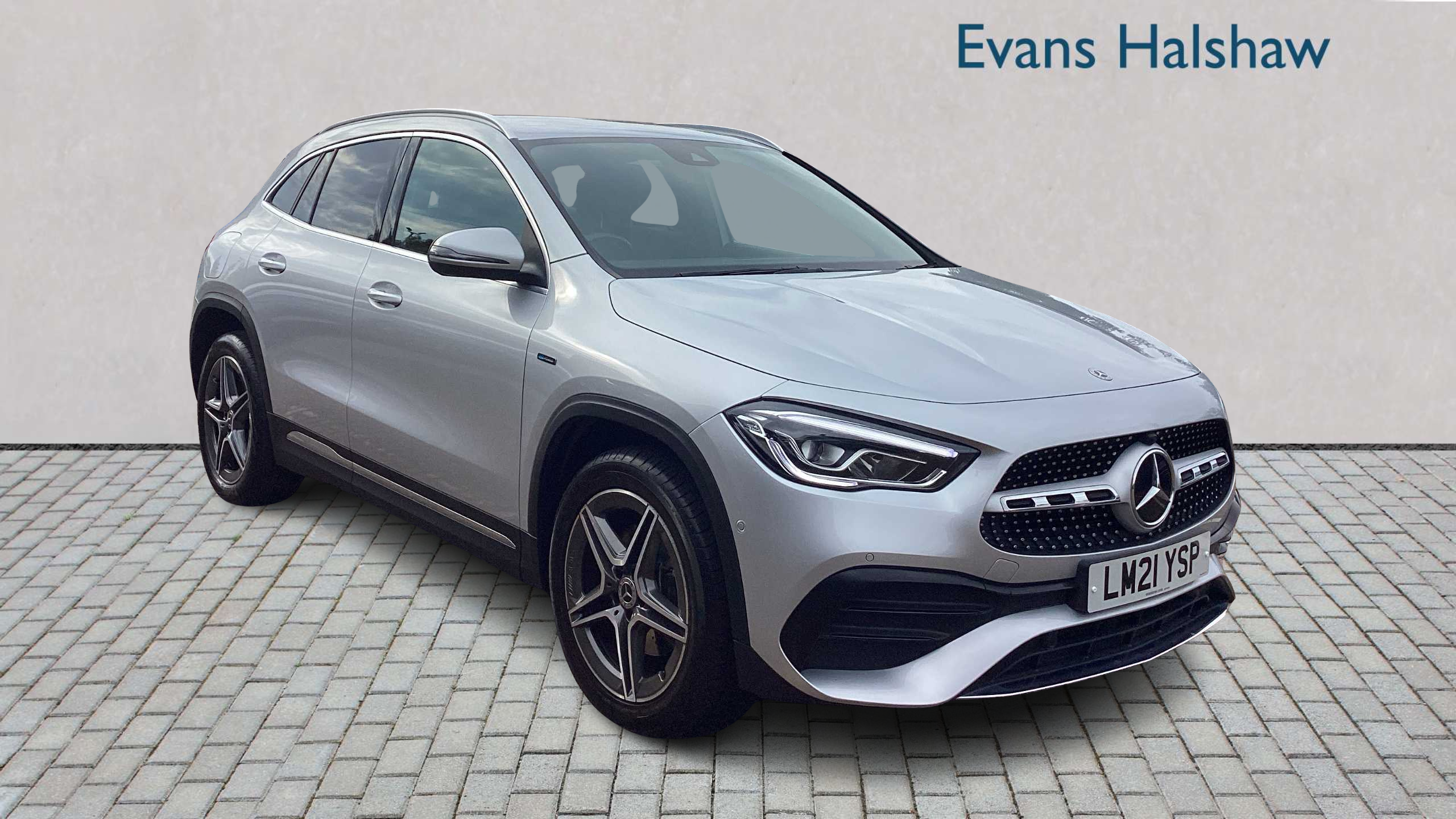 Main listing image - Mercedes-Benz GLA